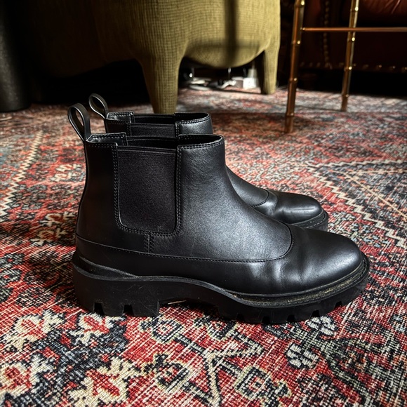 Black Leather Chelsea Boots - Picture 1 of 4